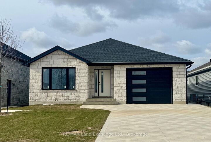 448 Burnside Street  Saugeen Shores ON N0H 2C3 photo