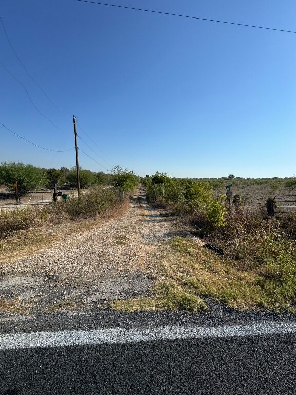 Property Photo:  13802 Hokanson Road  TX 78617 