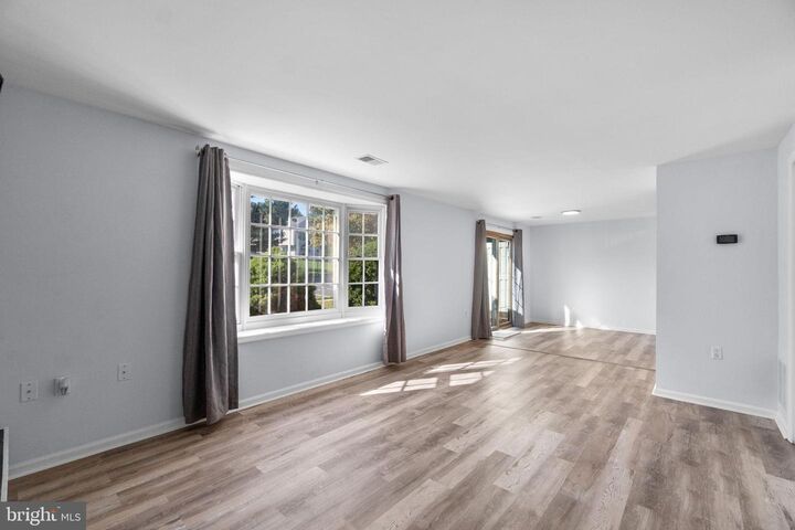 Property Photo:  1225 Danielle Drive E 1225E  MD 21703 