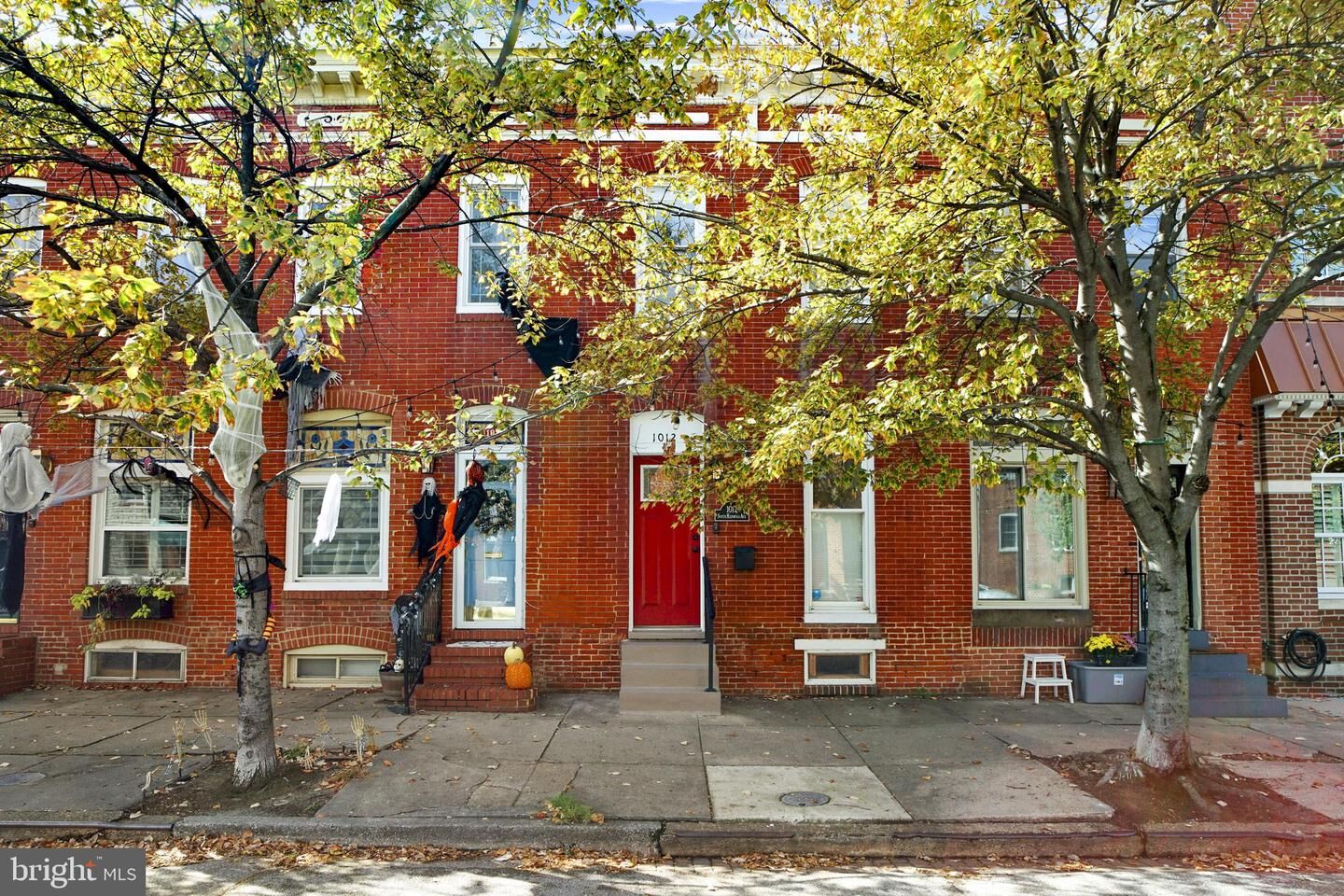 Property Photo:  1012 S Kenwood Avenue  MD 21224 