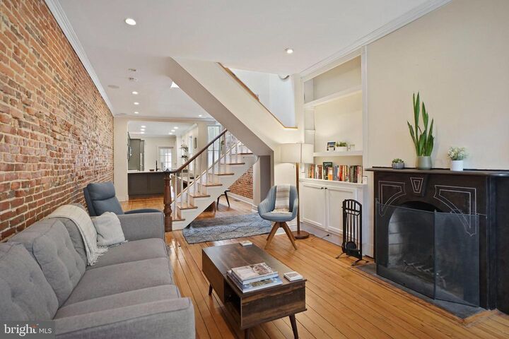 1012 S Kenwood Avenue  Baltimore MD 21224 photo