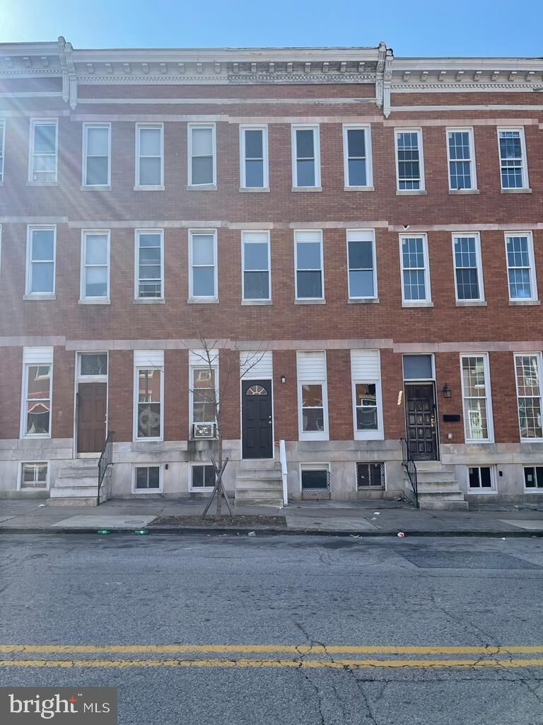 Property Photo: 2617 E Preston Street MD 21213