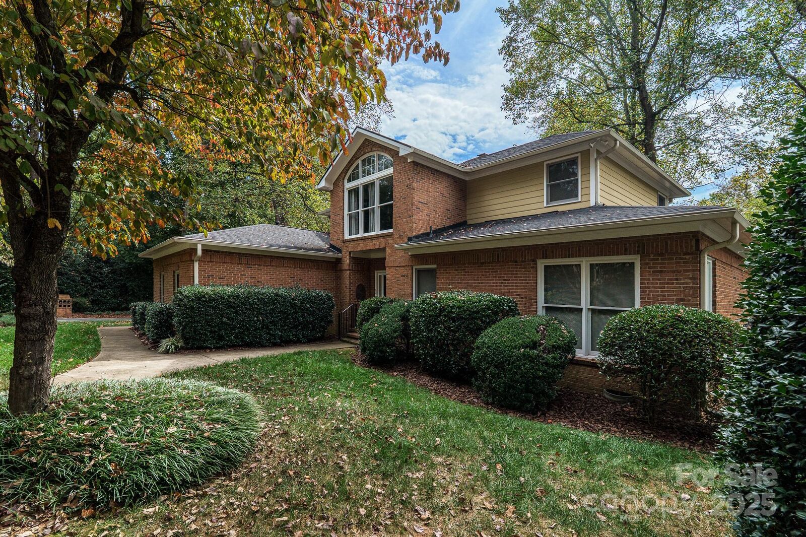 Property Photo: 200 Bentley Oaks Lane NC 28270
