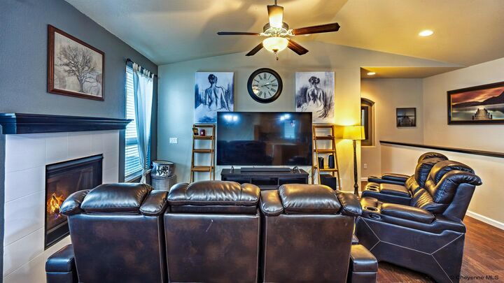 Property Photo:  3707 Harvey St  WY 82009 