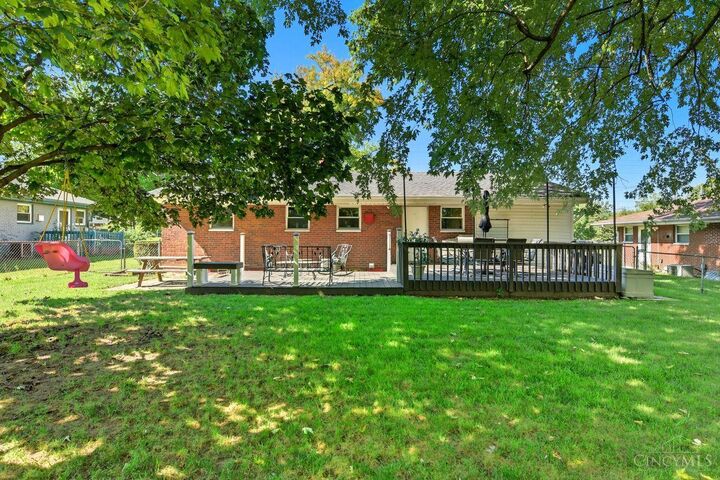 Property Photo: 11524 Southland Road OH 45240