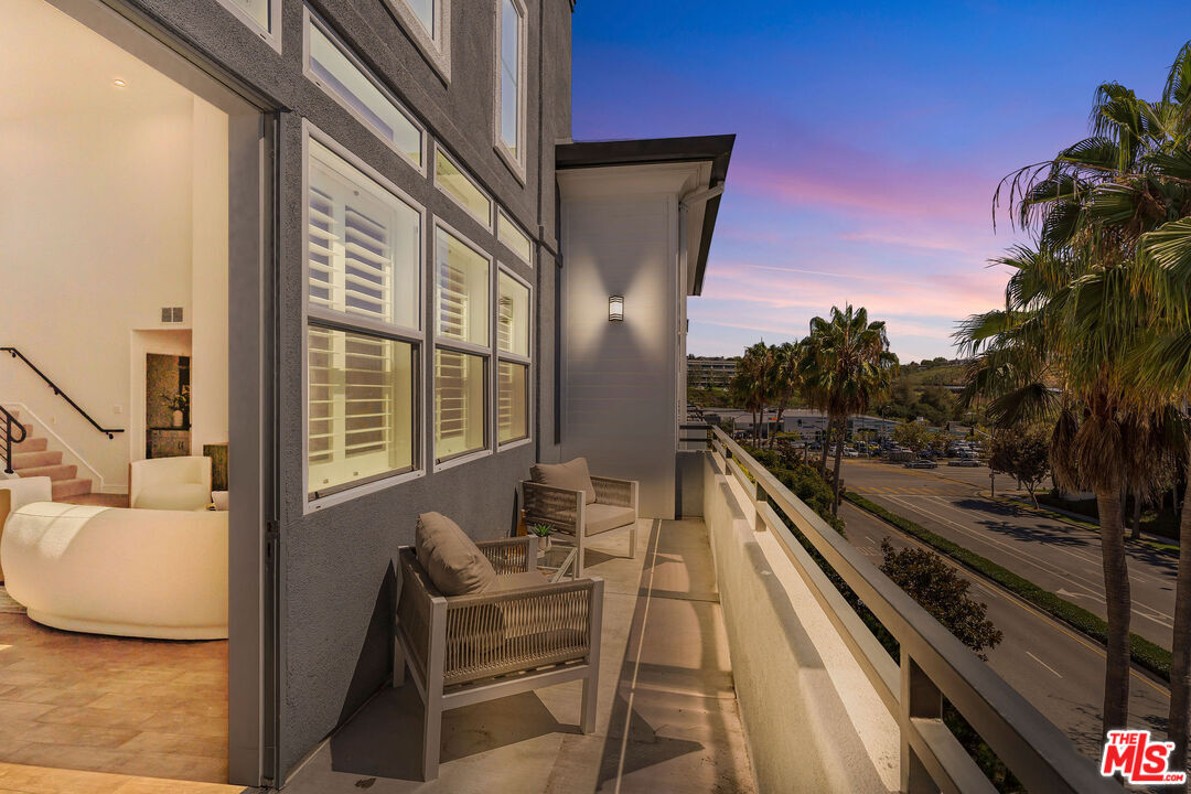 Property Photo:  7100 Playa Vista Dr  CA 90094 