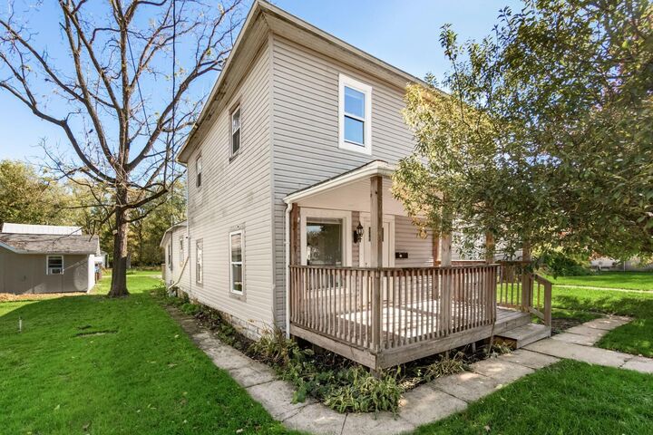 Property Photo: 49 Columbus Road OH 43050