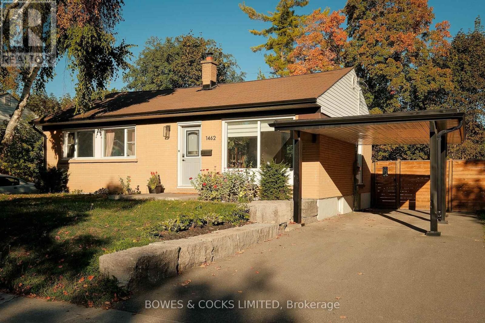 Property Photo: 1462 Westbrook Drive ON K9J 6R4