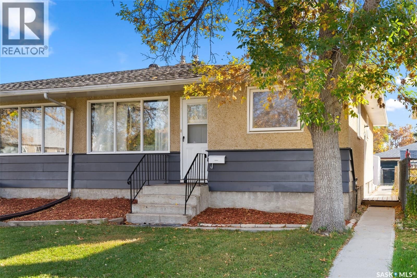 Property Photo: 1437 Rupert Street SK S4N 1V9