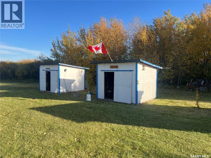 Property Photo:  101-105 2nd Avenue S  SK S0A 3X0 