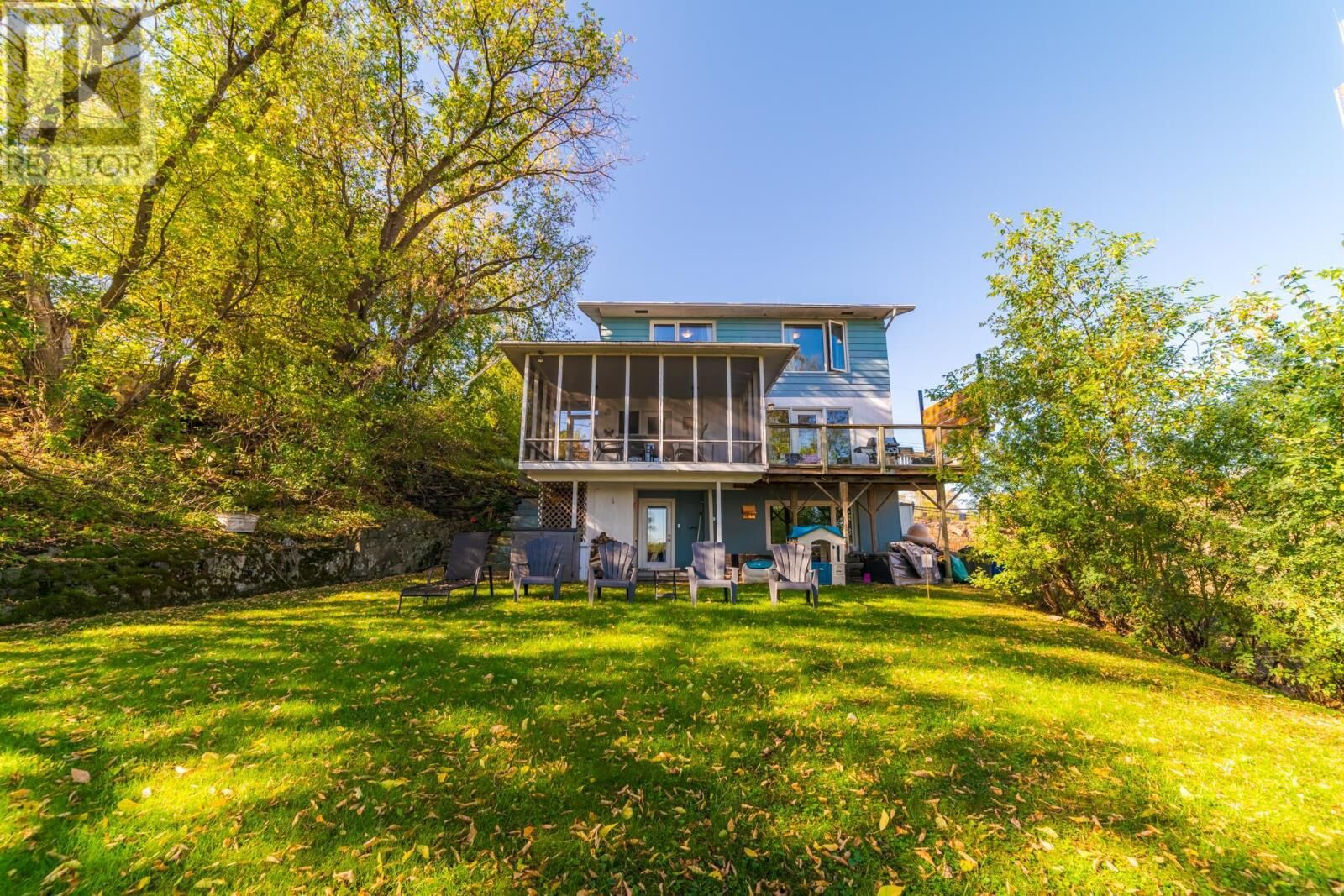 Property Photo: 30 Minnesota Street ON P9N 3V4
