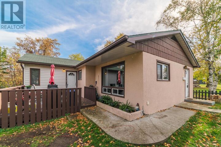 603 Sixth Ave S  Kenora ON P9N 2C7 photo