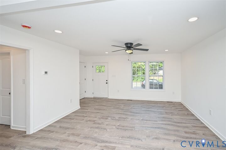 Property Photo:  1213 Kirby Street  VA 23181 