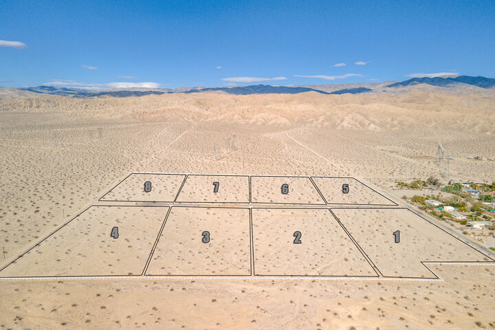 Property Photo: 2 Hidden Springs CA 92276