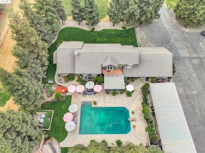 Property Photo:  3942 Bentley Rd  CA 95361 
