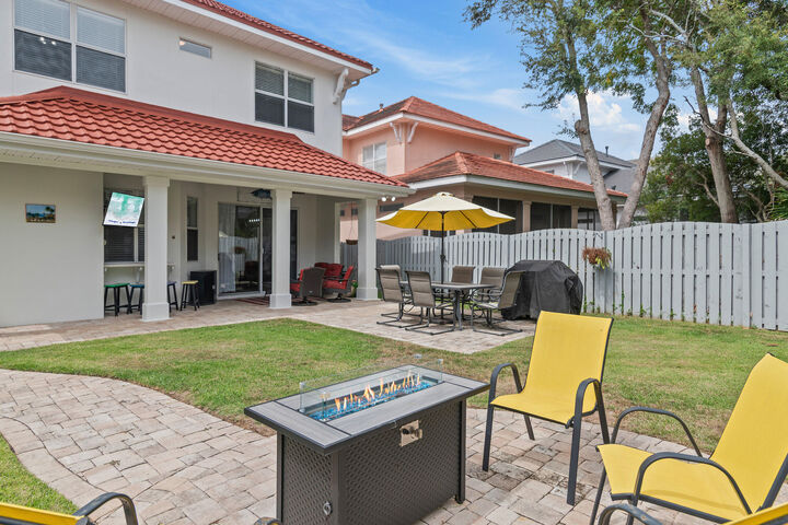 Property Photo:  87 Cayman Cove  FL 32541 