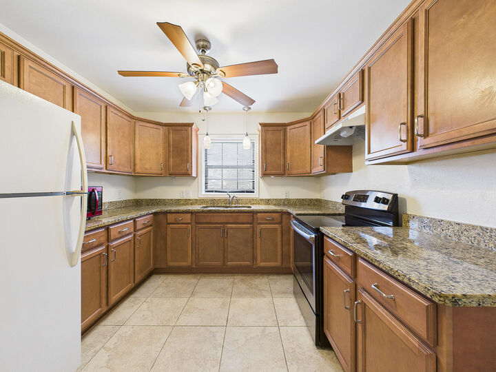 Property Photo:  129 Poquito Road  FL 32579 