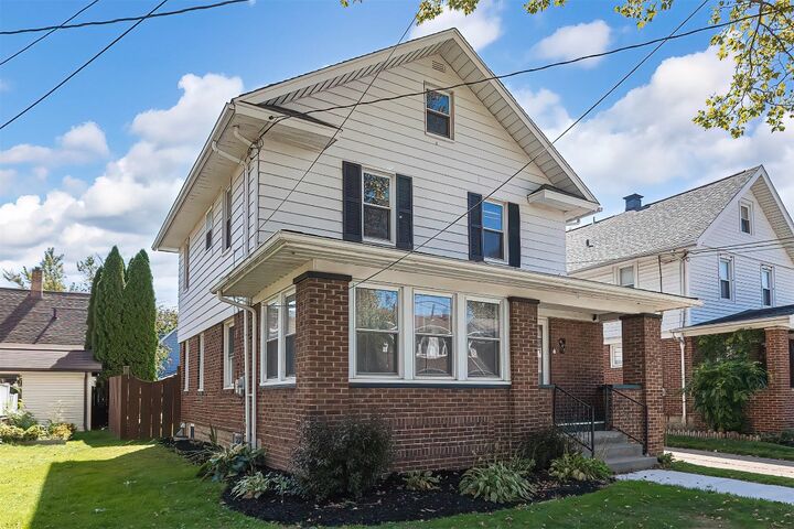 Property Photo: 445 W 28 Street PA 16508