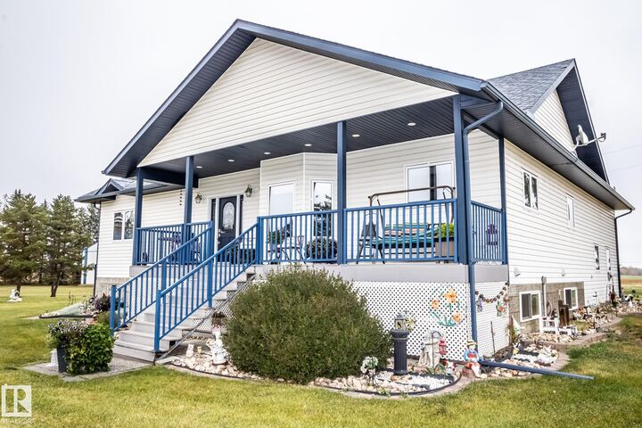 Property Photo:  59375 Range Road 95  AB T0A 3C0 
