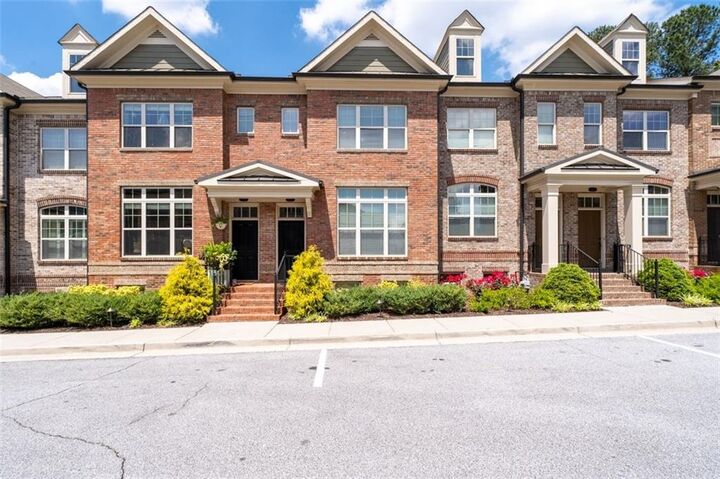 Property Photo: 1222 Lavista Circle NE GA 30324