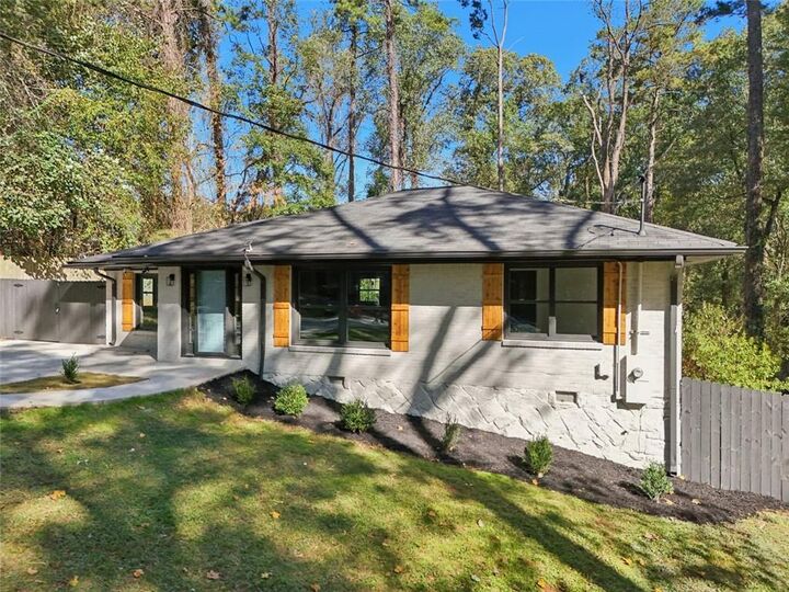 Property Photo: 288 Harper Road SE GA 30315