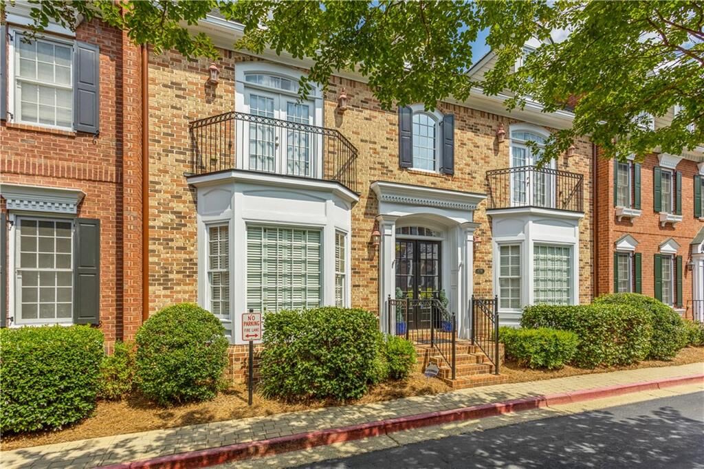 Property Photo: 4738 Ivy Ridge Drive SE GA 30339