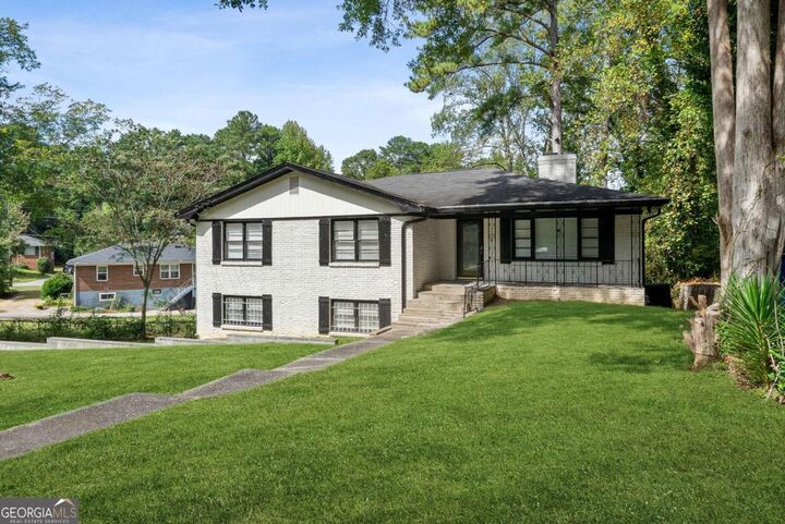 Property Photo: 1747 Detroit Court NW GA 30314