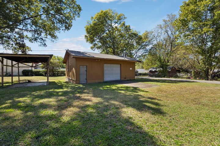 Property Photo: 2827 Dodson Avenue TN 37406