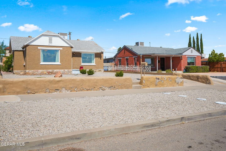 Property Photo: 3817 Frankfort Avenue TX 79930