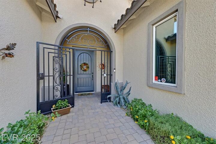 Property Photo:  2561 Amista Drive  NV 89044 