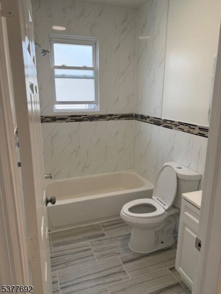 Property Photo: 609 S 19th St 2 NJ 07103