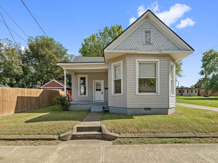 104 S Ingram St.  Henderson KY 42420 photo