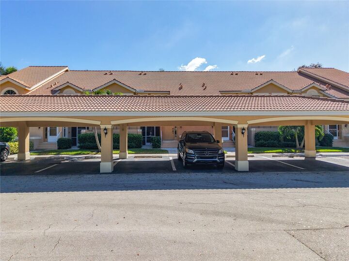 Property Photo: 13010 Amberley Court 203 FL 34135