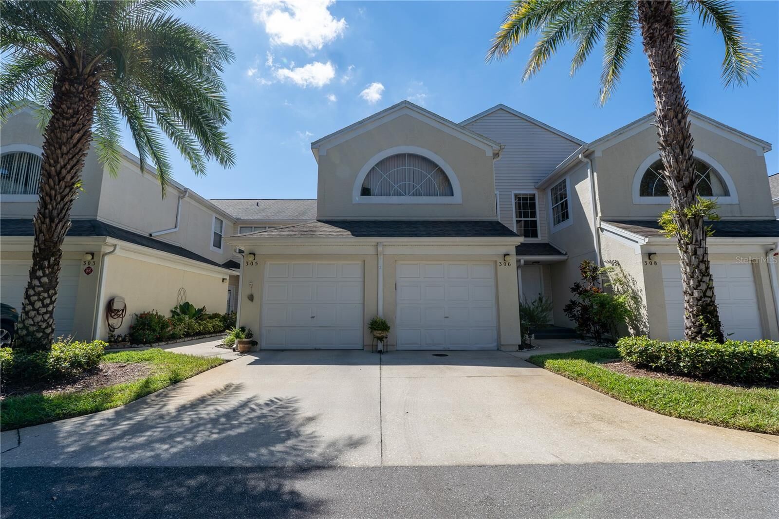 Property Photo:  6043 Lake Pointe Drive 306  FL 32822 