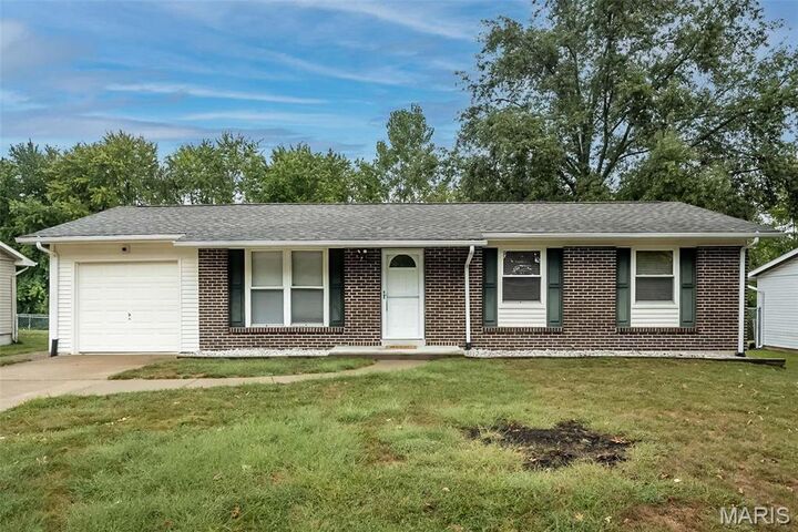 4 Countryside Drive  St Peters MO 63376 photo