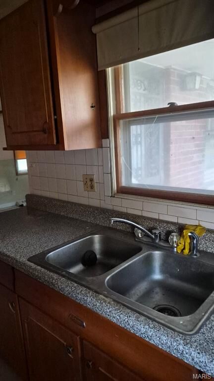 Property Photo: 4731 Nelson Dr Drive MO 63121