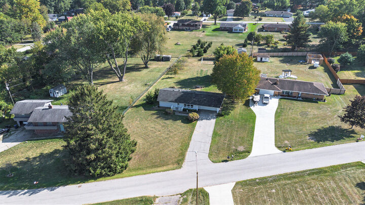 Property Photo: 1030 Joliet Drive MI 49120