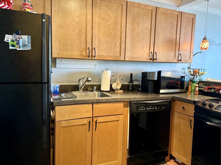 Property Photo:  655 W Irving Park Road 1611  IL 60613 