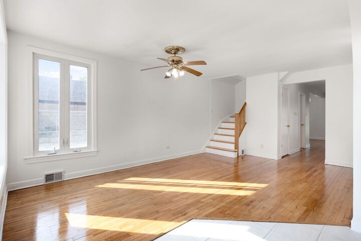 Property Photo: 9858 Montrose Avenue IL 60176