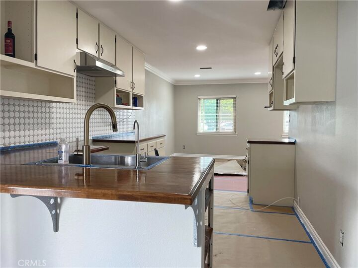 Property Photo:  368 E Rialto  CA 92376 