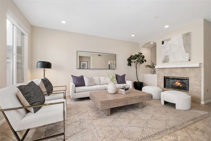 Property Photo:  68 Avenida Cristal  CA 92673