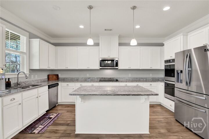 Property Photo:  114 Carriage House Drive  GA 31312 