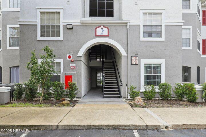 Property Photo:  3591 Kernan Boulevard 206  FL 32224 