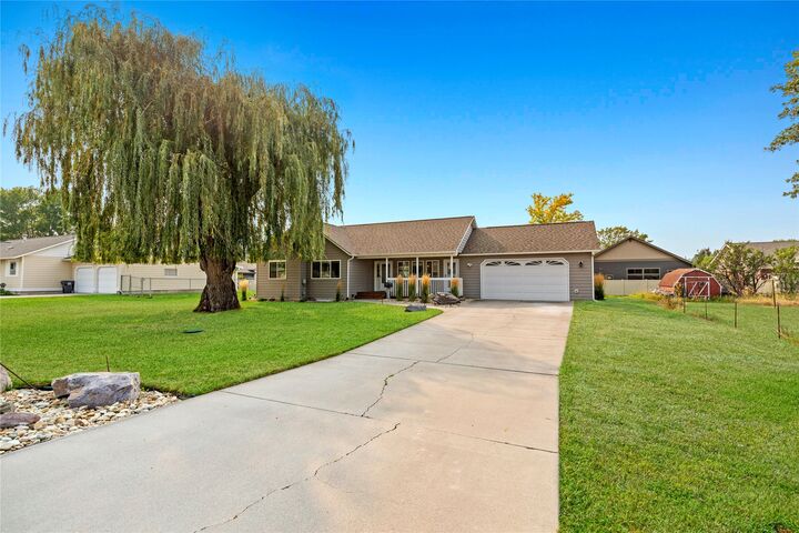 Property Photo:  2235 36th Street  MT 59801 