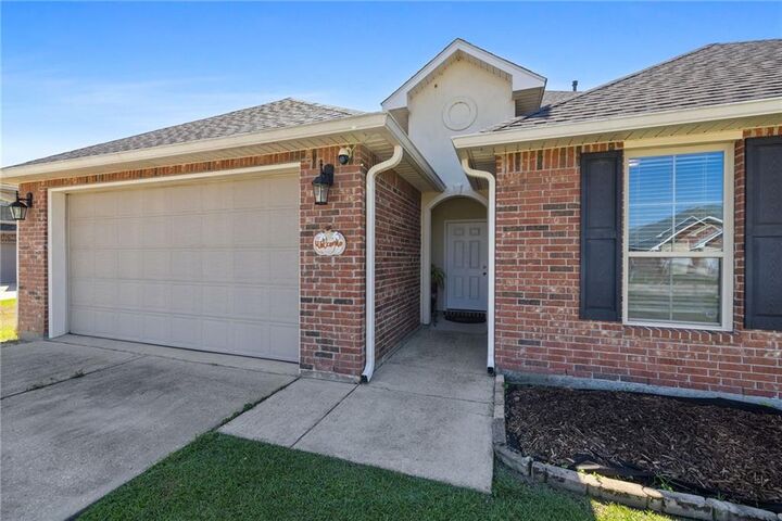 Property Photo: 16118 Graywood Street LA 70454