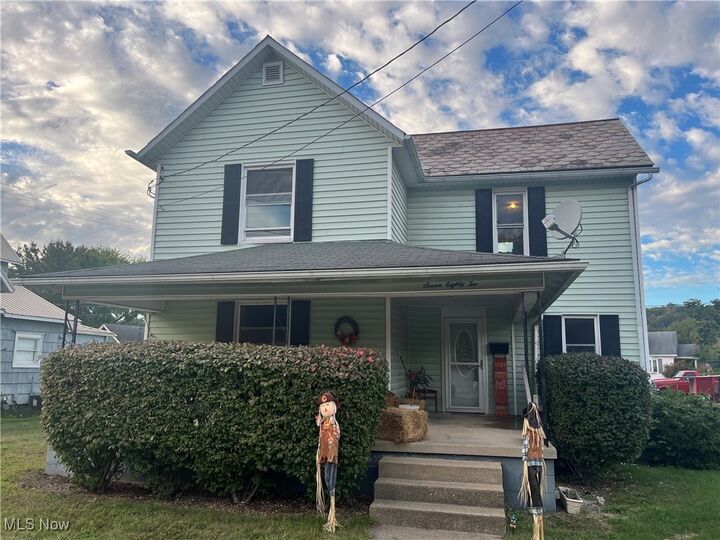 Property Photo:  782 E State Street  OH 43832