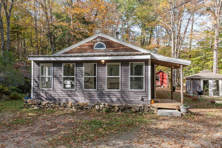 Property Photo:  18 Bridge Hill Road  NH 03464 