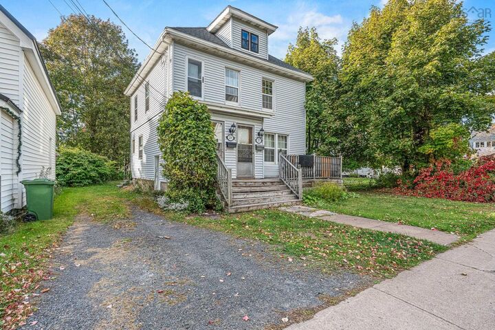 217-219 Albert Street  New Glasgow NS B2H 3V6 photo
