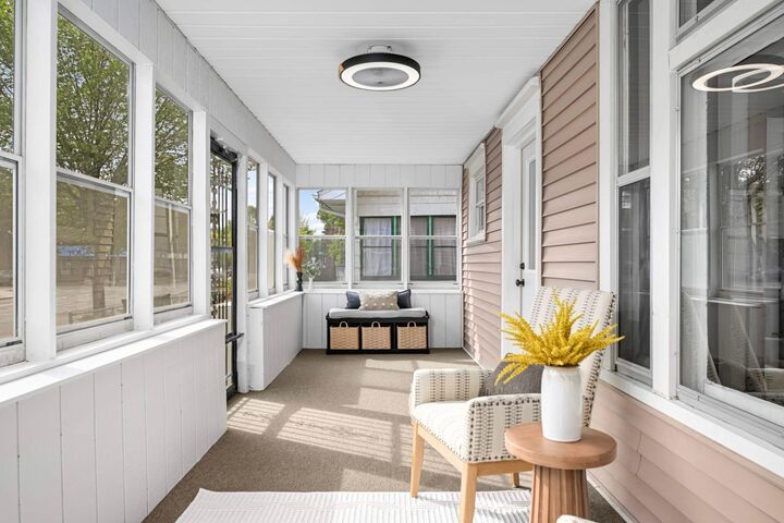 Property Photo: 1149 Selby Avenue MN 55104