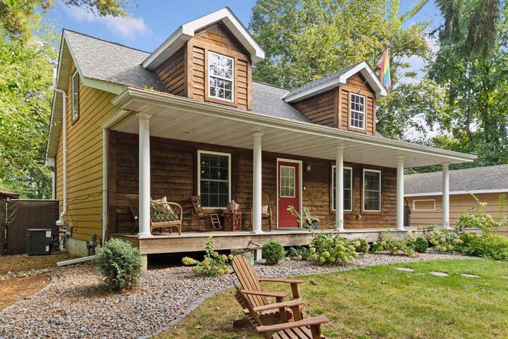 Property Photo:  312 Pineview Lane N  MN 55441 